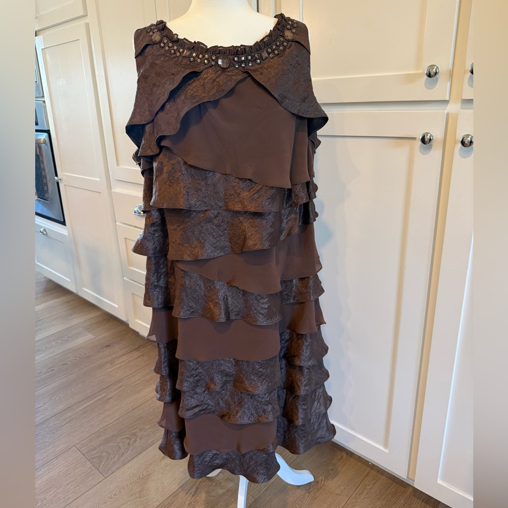 Brown tiered Sz 22 ruffled sleeveless shift dress‎ with jewels around neckline.